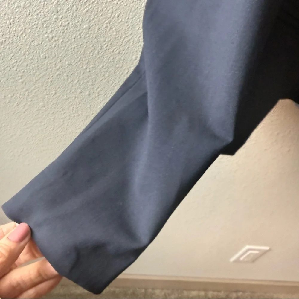 Theory Lanai Sevona Wool Crop Blazer Navy Blue Open Front Business Casual Sz 10